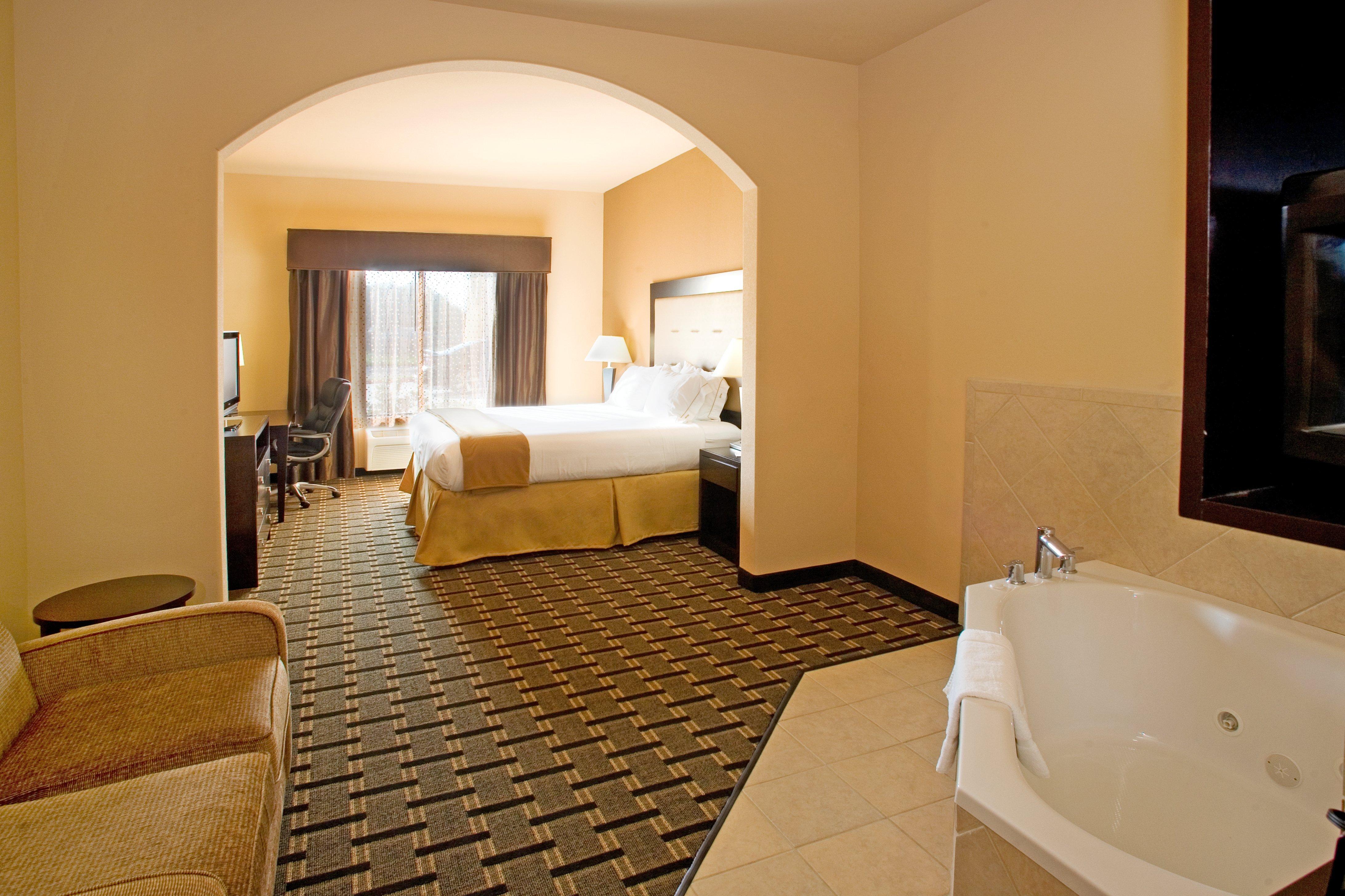 Holiday Inn Express And Suites Beeville By Ihg Zewnętrze zdjęcie